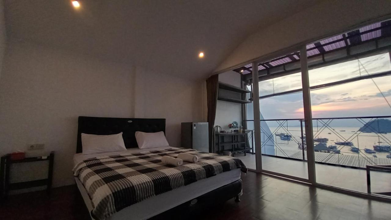 Dc Hotel & Hostel ลาบวนบาโจ ภายนอก รูปภาพ