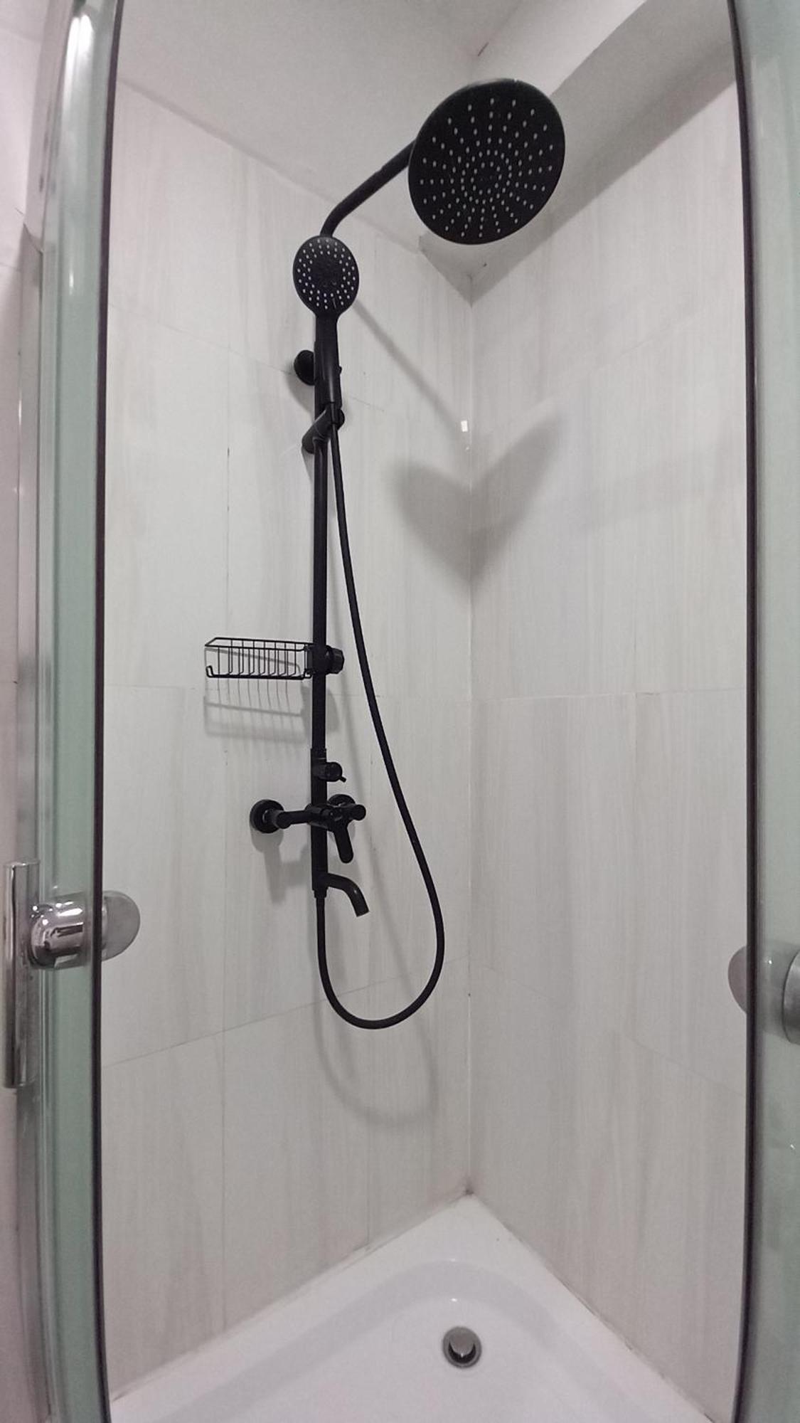 Dc Hotel & Hostel ลาบวนบาโจ ภายนอก รูปภาพ